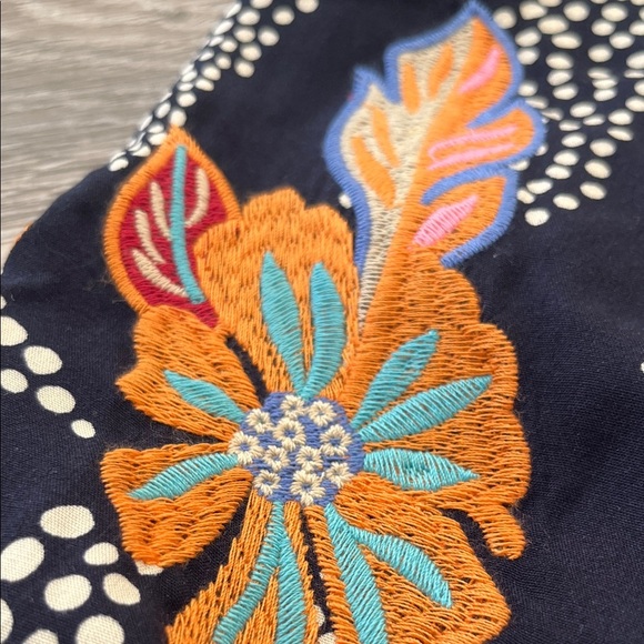 THML Blue Blouse with Colorful Embroidery New with tag Sizes Medium - Picture 6 of 12